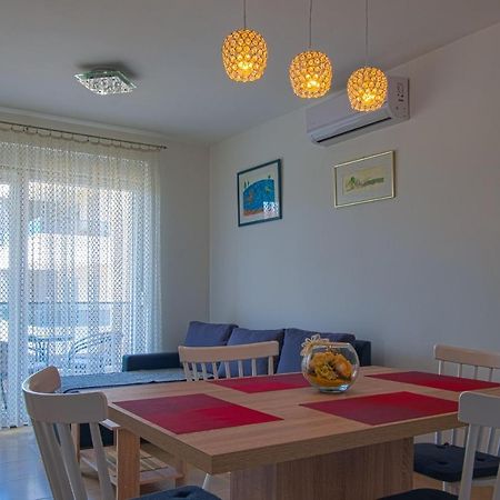 New Apartment Siroki**** Podstrana Exterior photo